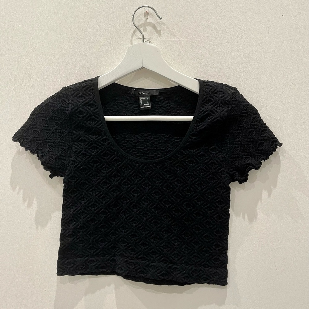 Medium black crop top from FOREVER 21